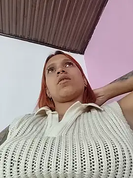 Snapshot of Mia_0-4 chatting on 04.09.26 Mia 0-4 online show from 04.09.26