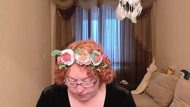 Fara Flutte online show from 04.22.26