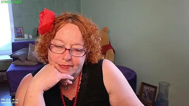 Fara Flutte online show from 06.21.26