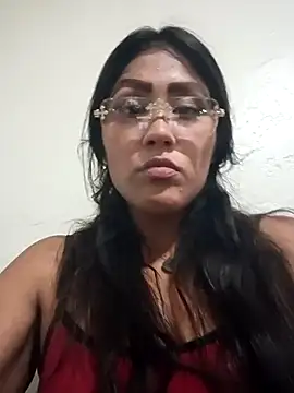 itsyafavgirll online show from 04.18.26