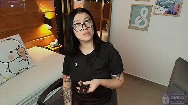 aria bloomer online show from 04.22.26