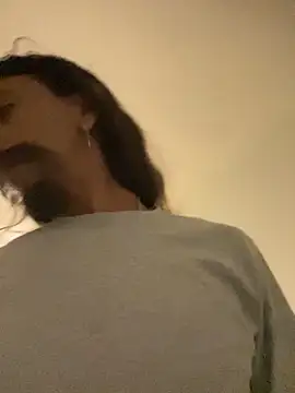 Snapshot of HDGarc chatting on 04.08.26 HDGarc online show from 04.08.26