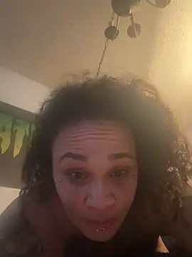 Snapshot of HbkOrLuvMe chatting on 04.09.26 HbkOrLuvMe online show from 04.09.26