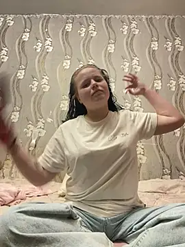 tiny lily  online show from 04.23.26