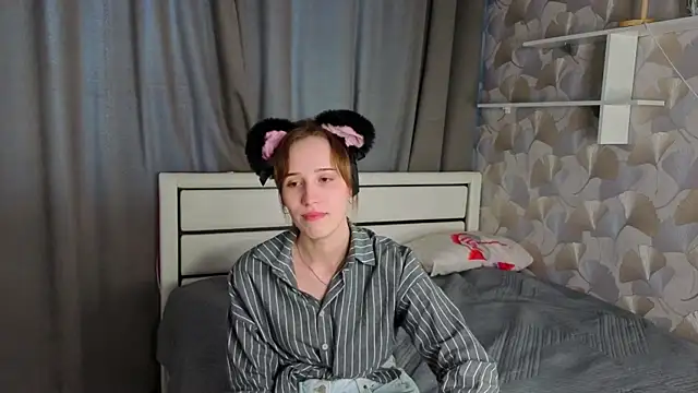 MitsuePostel online show from 04.23.26