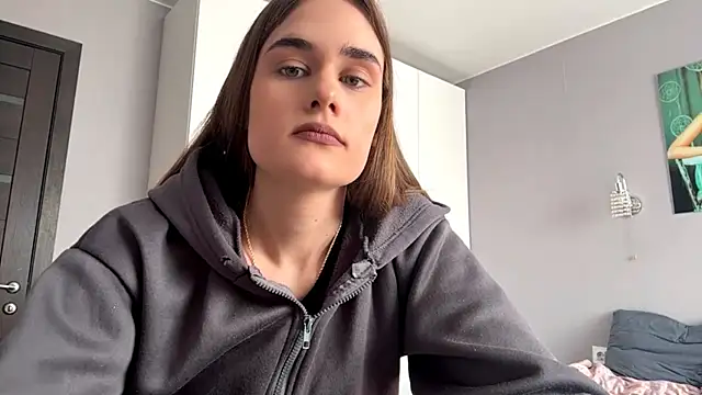 Snapshot of SharellFraleigh chatting on 04.10.26 SharellFraleigh online show from 04.10.26