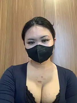 Snapshot of haileybaby- chatting on 04.10.26 haileybaby- online show from 04.10.26