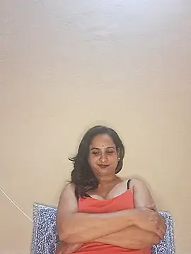 Snapshot of Bebo_QueeN chatting on 06.08.26 Bebo QueeN online show from 06.08.26