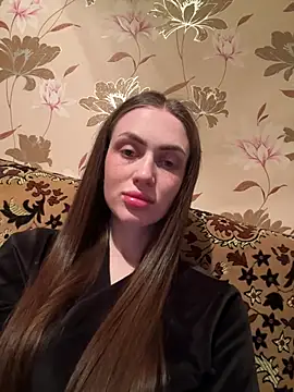AlinaLove3213 online show from 04.20.26
