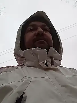 Snapshot of Luceriusbigass chatting on 12.04.24 Luceriusbigass online show from 12.04.24