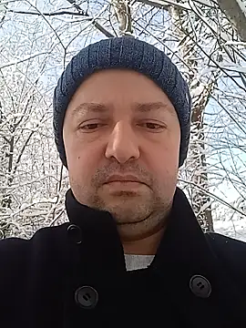 Snapshot of Luceriusbigass chatting on 12.12.24 Luceriusbigass online show from 12.12.24