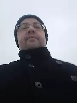 Snapshot of Luceriusbigass chatting on 12.13.24 Luceriusbigass online show from 12.13.24