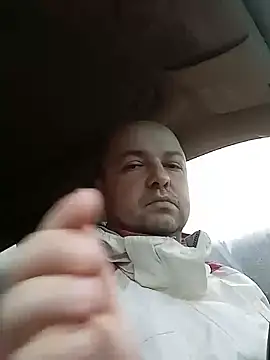 Snapshot of Luceriusbigass chatting on 12.28.24 Luceriusbigass online show from 12.28.24