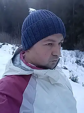 Snapshot of Luceriusbigass chatting on 12.29.24 Luceriusbigass online show from 12.29.24