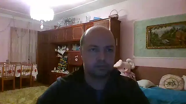 Snapshot of Luceriusbigass chatting on 01.30.25 Luceriusbigass online show from 01.30.25