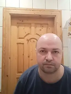 Snapshot of Luceriusbigass chatting on 02.03.25 Luceriusbigass online show from 02.03.25