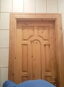 Snapshot of Luceriusbigass chatting on 02.12.25 Luceriusbigass online show from 02.12.25