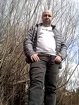 Snapshot of Luceriusbigass chatting on 03.12.25 Luceriusbigass online show from 03.12.25