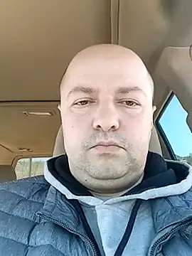 Snapshot of Luceriusbigass chatting on 03.21.25 Luceriusbigass online show from 03.21.25