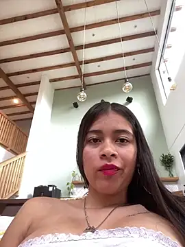 Snapshot of Kloe_zaf chatting on 04.09.26 Kloe zaf online show from 04.09.26