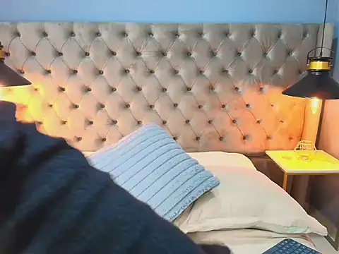 Snapshot of saintDangelo chatting on 04.18.26 saintDangelo online show from 04.18.26
