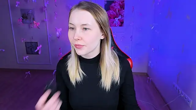 yourella online show from 04.17.26