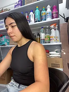 AMBERBUNNY  online show from 06.30.26