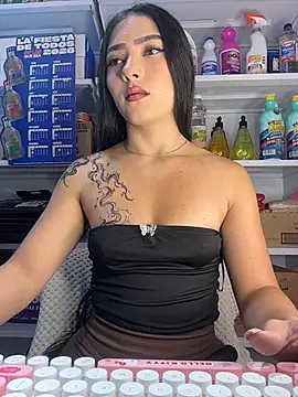 AMBERBUNNY  online show from 07.26.26