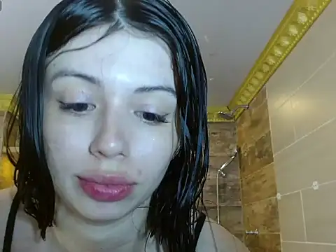 Sophie Copers online show from 04.18.26