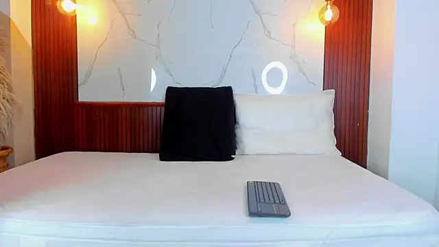 Eroticxcouple online show from 04.30.26