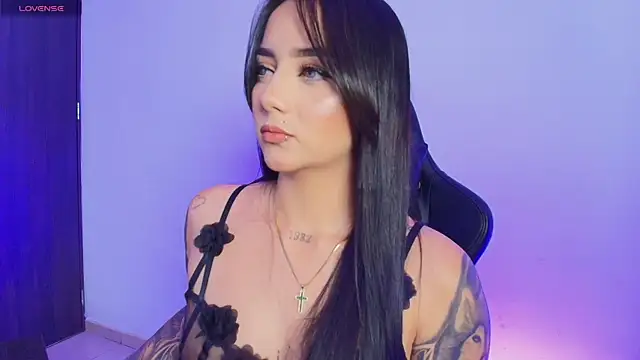 Snapshot of Megan_jacksonn_ chatting on 04.25.26 Megan jacksonn online show from 04.25.26