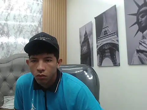 Snapshot of Alexander_villa_ chatting on 04.09.26 Alexander villa online show from 04.09.26