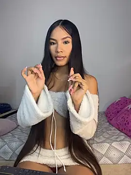 Snapshot of pocahontasbaby_ chatting on 05.14.26 pocahontasbaby online show from 05.14.26