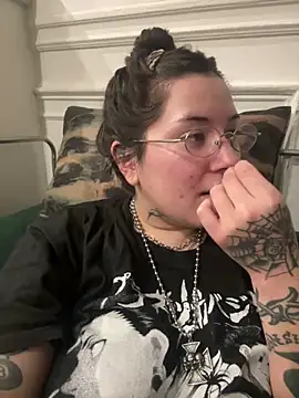 cherryxxox online show from 04.21.26