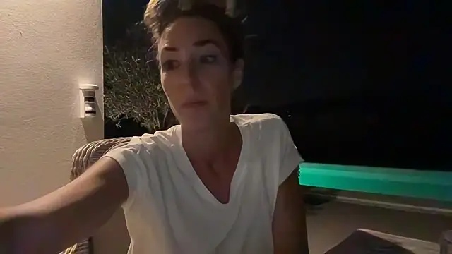 Snapshot of DutchyinSpain chatting on 06.29.26 DutchyinSpain online show from 06.29.26