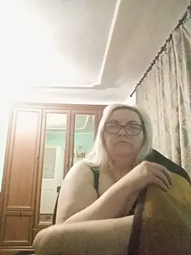 Snapshot of AureliaSky598 chatting on 05.24.26 AureliaSky598 online show from 05.24.26