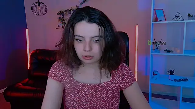 Snapshot of mia_mooon_ chatting on 05.30.26 mia mooon online show from 05.30.26