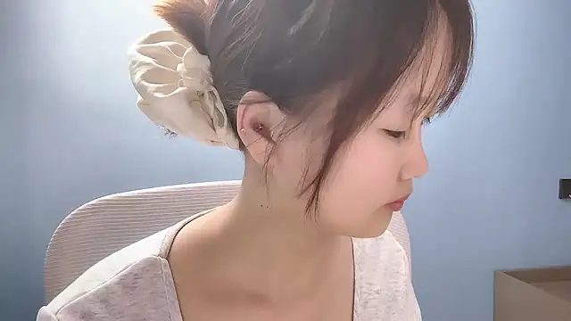 Xiaoqing00 online show from 04.25.26