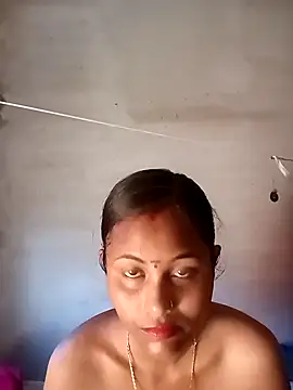 amishaah92 online show from 04.24.26
