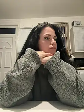 Snapshot of AriannaCruse chatting on 04.13.26 AriannaCruse online show from 04.13.26