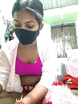 Snapshot of Hotty-Jaanvi2 chatting on 04.11.26 Hotty-Jaanvi2 online show from 04.11.26