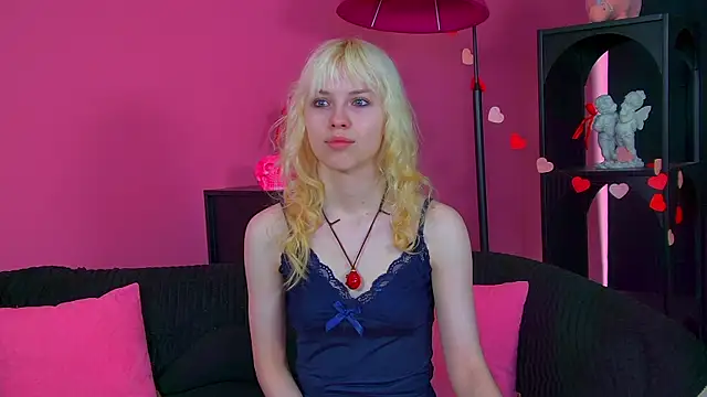 HannahHollis online show from 06.13.26