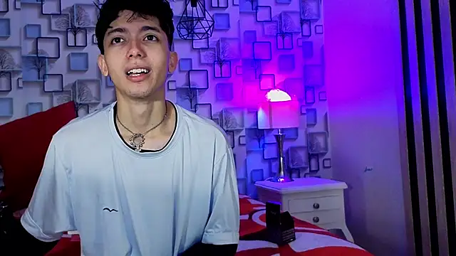 Twink Sebas7 online show from 05.28.26