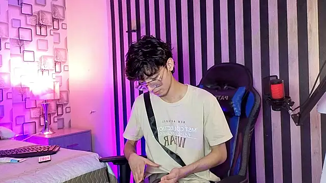 Twink Sebas7 online show from 07.23.26