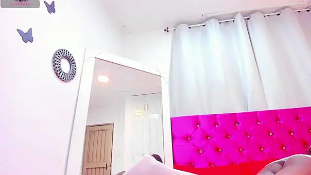 Cassandra Hunt online show from 05.29.26