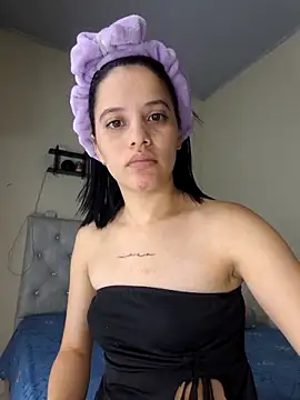 franchezkacarsonn online show from 05.22.26
