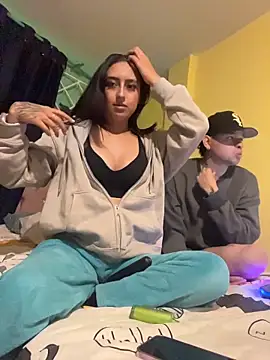 hotlatinocouple   online show from 06.29.26