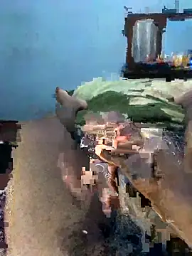 Snapshot of YourfavDick04 chatting on 04.13.26 YourfavDick04 online show from 04.13.26