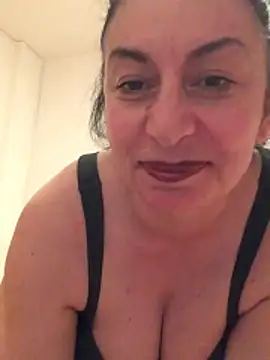 Lizzaa80 online show from 04.30.26