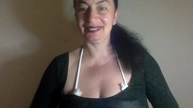 Lizzaa80 online show from 06.11.26